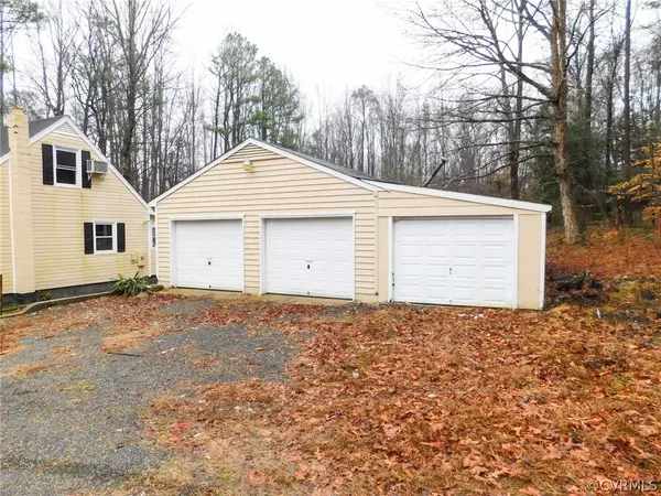 Henrico, VA 23231,8300 Warriner RD