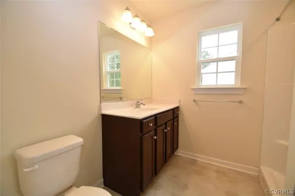 Sandston, VA 23150,477 Young DR