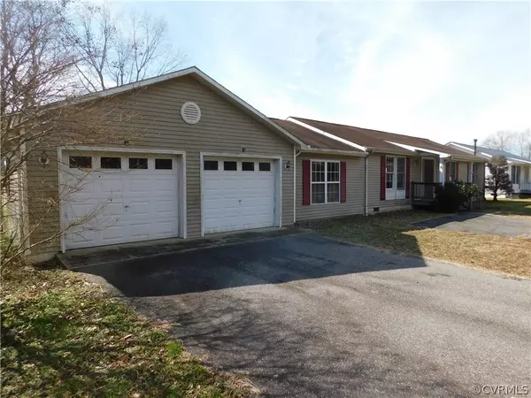 Colonial Beach, VA 22443,148 Lakeview DR