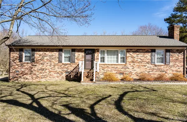 6382 Tammy LN, Mechanicsville, VA 23111