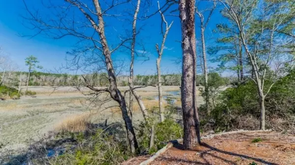 Williamsburg, VA 23188,404 Skimino Landing DR