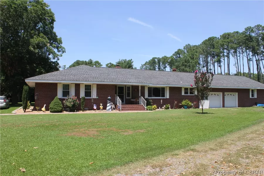 770 Lillys Neck RD, Moon, VA 23119