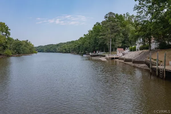 2676 River Run RD, Prince George, VA 23875