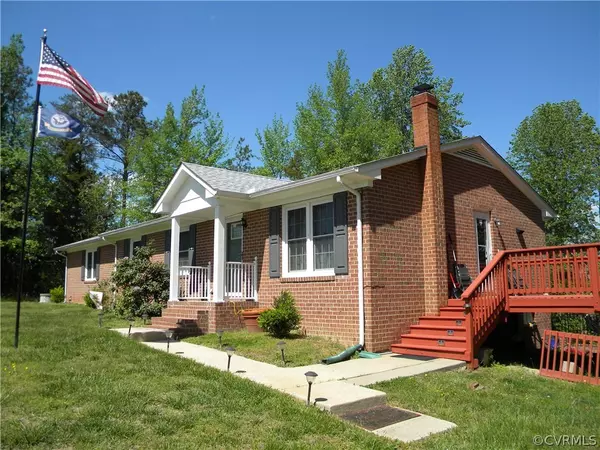Bowling Green, VA 22427,16461 Richmond TPKE