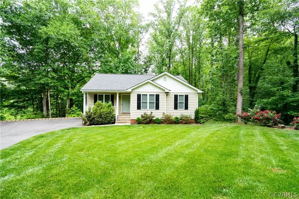 5480 Pohite CIR, Mechanicsville, VA 23111