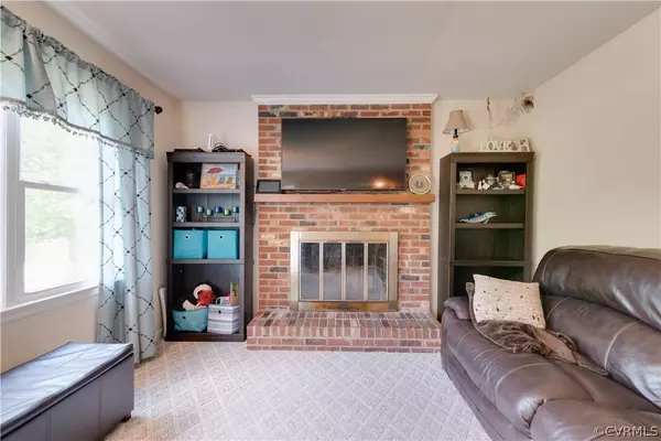 Bowling Green, VA 22427,17144 White Meadows DR