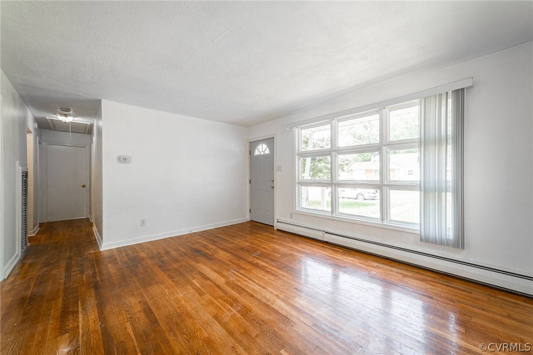 Richmond, VA 23228,9507 Stockbridge DR