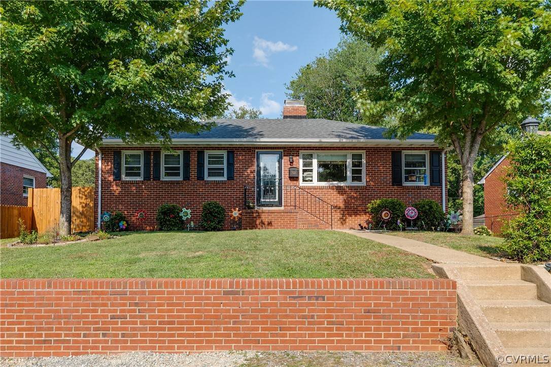 7507 Oakmont DR, Henrico, VA 23228