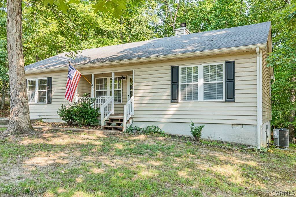 86 Riverside DR, Palmyra, VA 22963