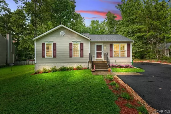 644 Wright DR, Center Cross, VA 22546