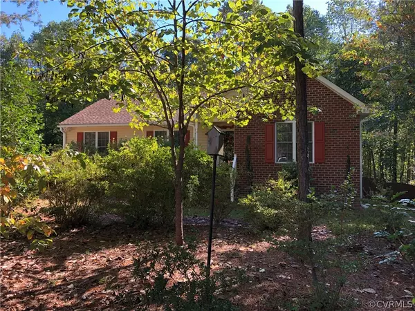 New Kent, VA 23124,9811 Old Quarter LN