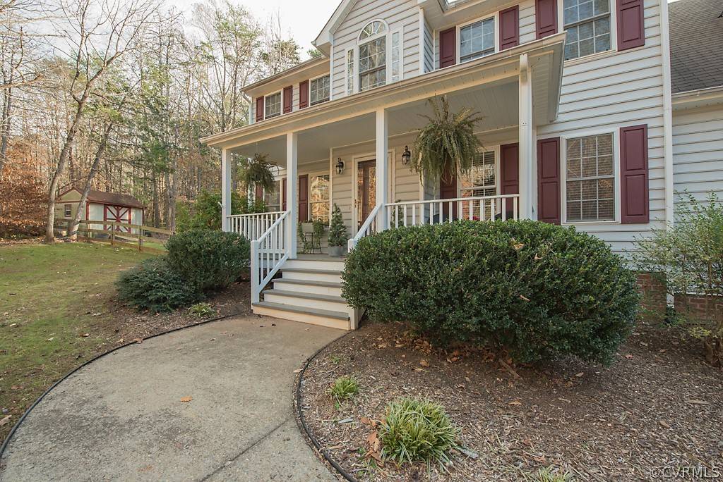 2509 Log Cabin RD, Maidens, VA 23102