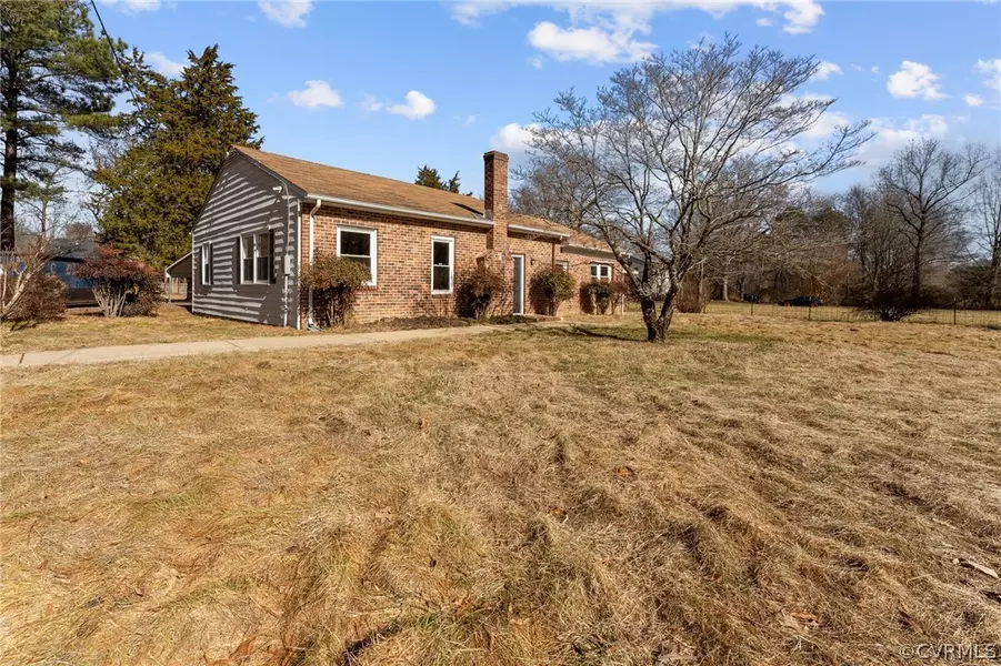 10717 Greenwood RD, Glen Allen, VA 23059