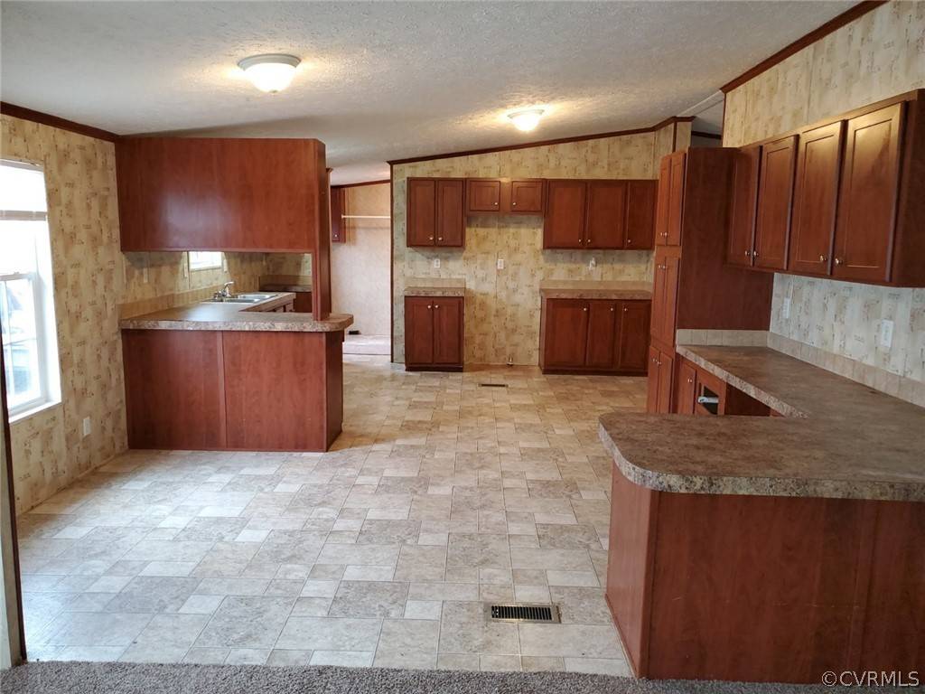 Courtland, VA 23837,26290 Peters Bridge RD