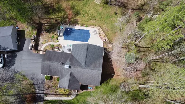 14099 Trails End DR, Montpelier, VA 23192