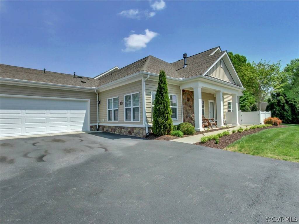North Chesterfield, VA 23236,615 Pumpkin PL