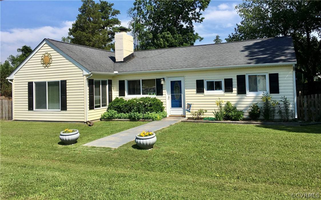 115 Hampton RD, Dunnsville, VA 22454