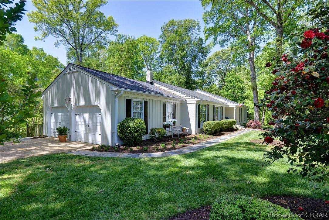 Williamsburg, VA 23185,101 Wake Robin RD