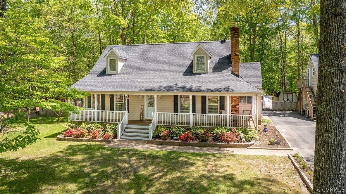 726 E Chinquapin RD, King William, VA 23086