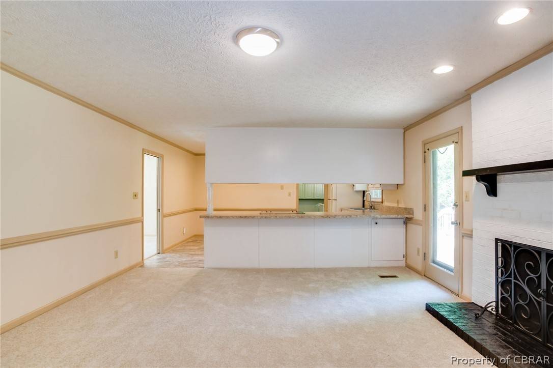 Yorktown, VA 23692,122 Duff DR