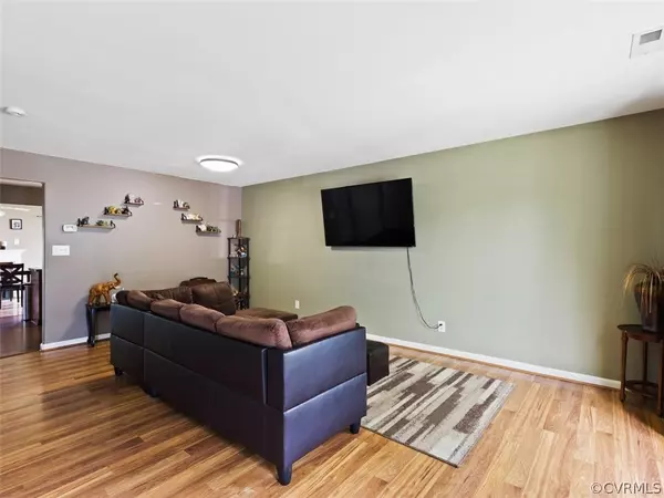 Ruther Glen, VA 22546,23308 Westmont DR