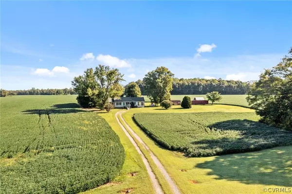 Hague, VA 22469,399 Ebenezer Church RD