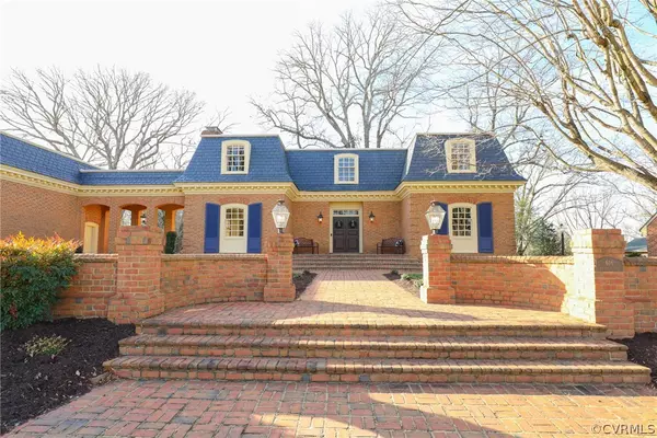 Hopewell, VA 23860,616 Woodland RD