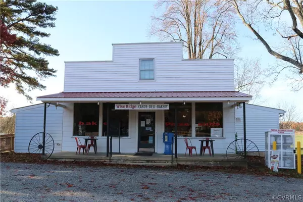 34 Wise Ridge RD, Buckingham, VA 23936