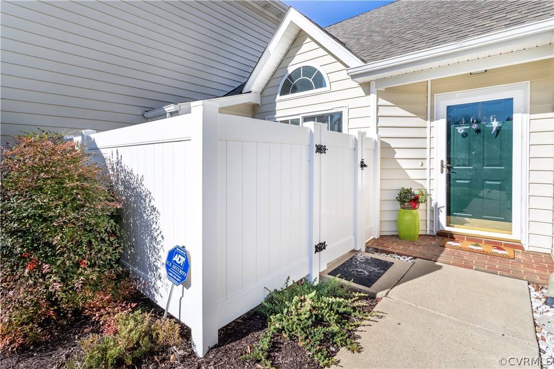 4626 Twin Hickory Lake DR, Glen Allen, VA 23059