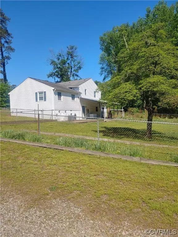 Chester, VA 23831,14151 Pine ST