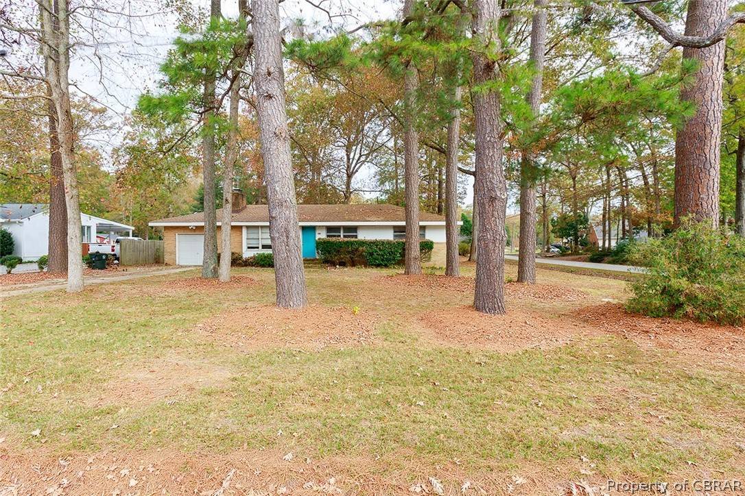 600 York Warwick DR, Yorktown, VA 23692