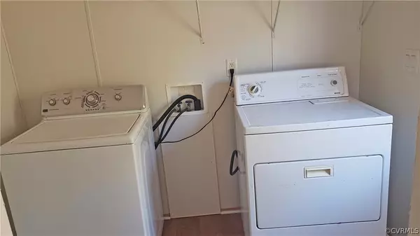 Pamplin, VA 23958,2021 Five Forks Rd