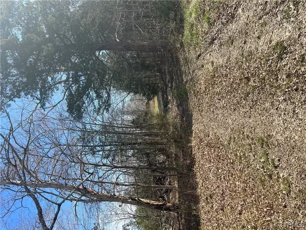 South Boston, VA 24592,0 E Hyco RD