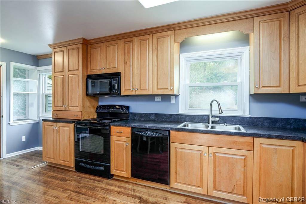 Gloucester, VA 23061,6883 New Upton Farms LN