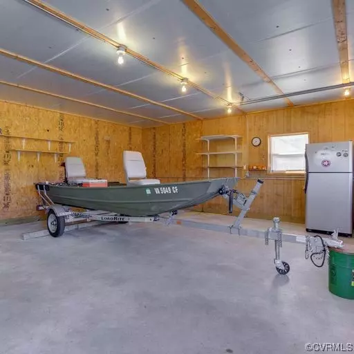 Burkeville, VA 23922,1392 S Genito RD