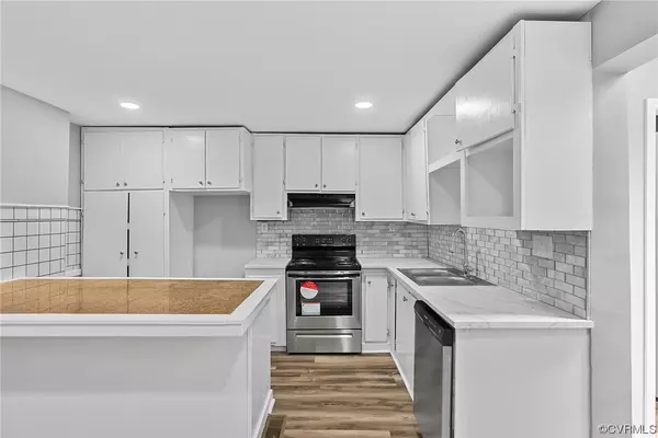 Waverly, VA 23890,214 Arthur CT