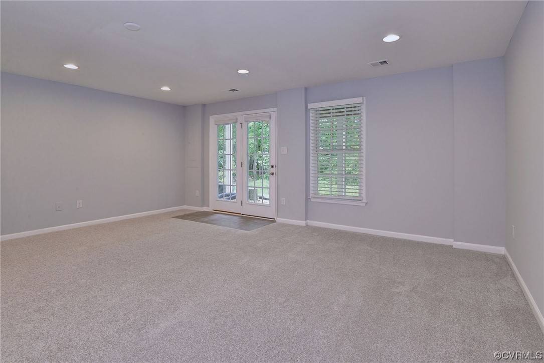 Williamsburg, VA 23185,125 Parkway CT