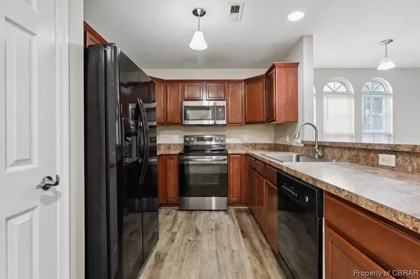 Newport News, VA 23608,437 Revolution LN