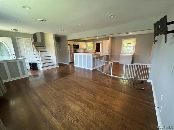 South Chesterfield, VA 23803,4511 Winterbourne DR