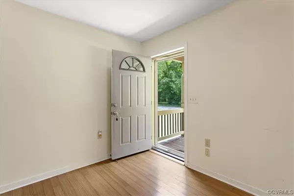 Petersburg, VA 23803,1217 Edar ST