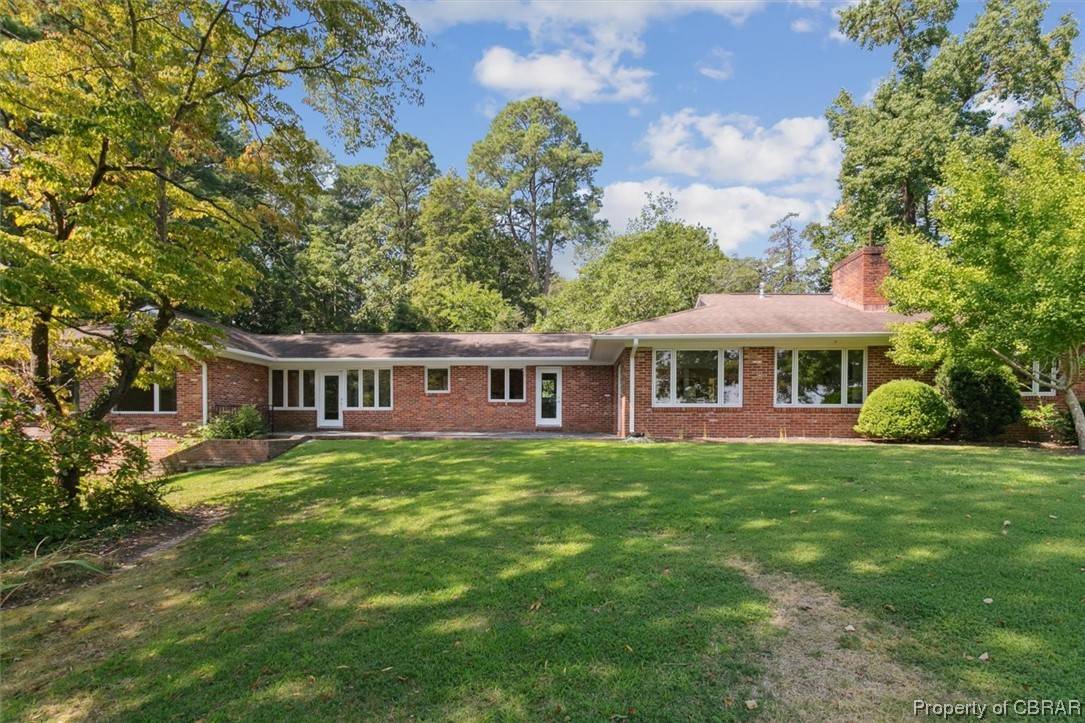 Yorktown, VA 23692,210 Yorkview RD