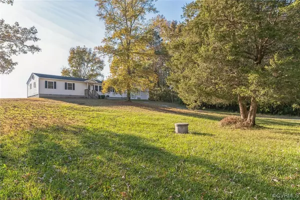 Courtland, VA 23837,23036 White House RD