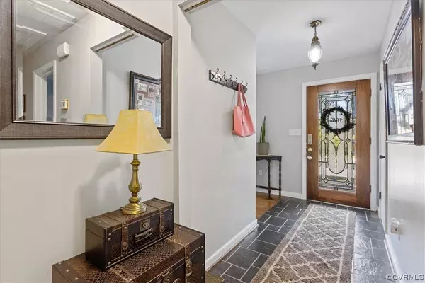 Colonial Heights, VA 23834,210 Homestead DR