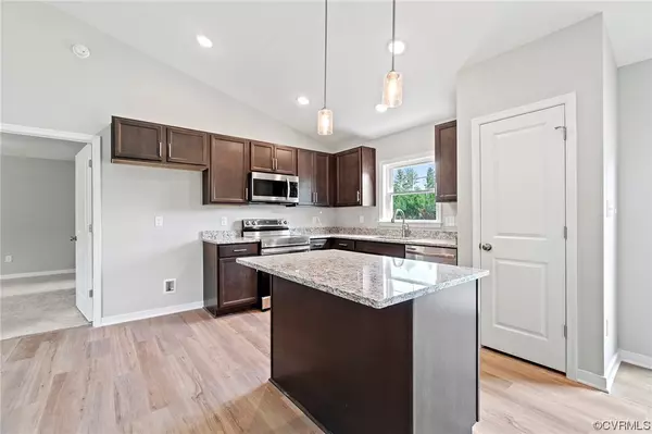 Warsaw, VA 22572,TBD Lake View TER #Lot 8