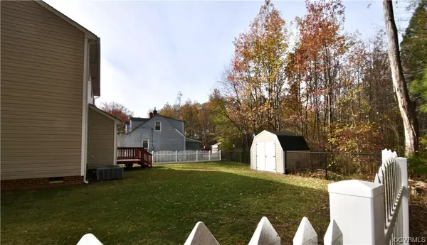 Ashland, VA 23005,308A N Snead ST #A