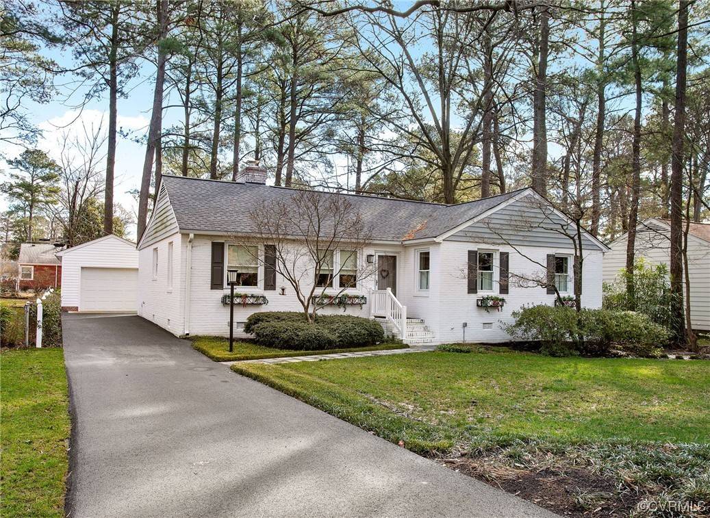 Henrico, VA 23229,1511 Bexhill RD