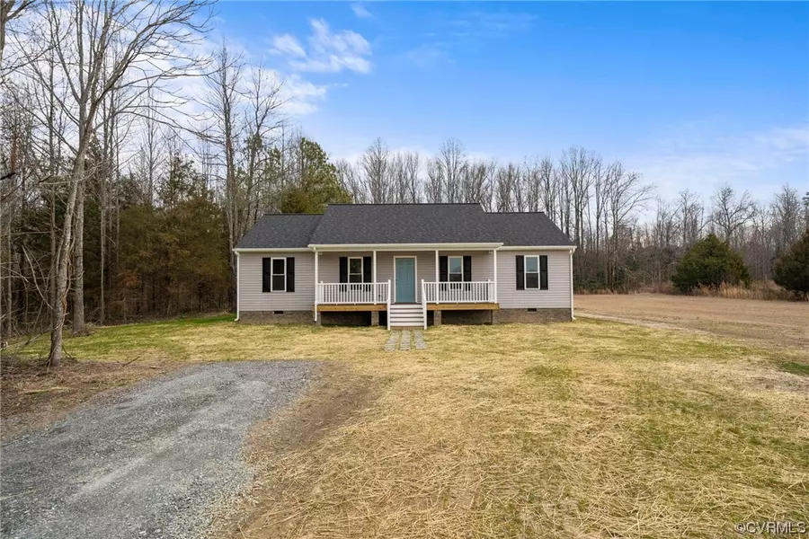 1090 White House LN, Center Cross, VA 22437