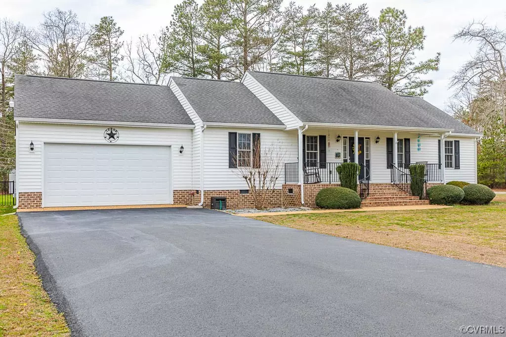 Aylett, VA 23009,214 Oak Ridge CT