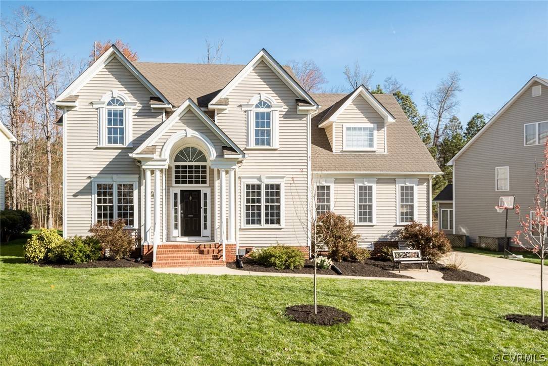 8118 Hampton Meadows LN, Chesterfield, VA 23832