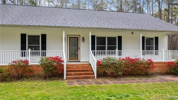 North, VA 23128,9596 Spring Branch DR